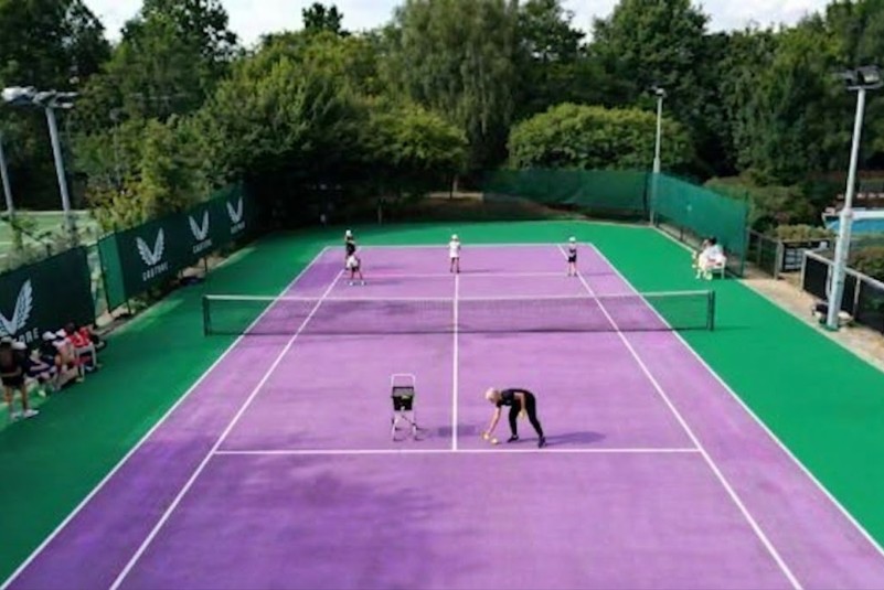 David Lloyd Farnham tennis courts